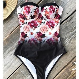 🌸SOLD🌸One Piece Bathing Suit